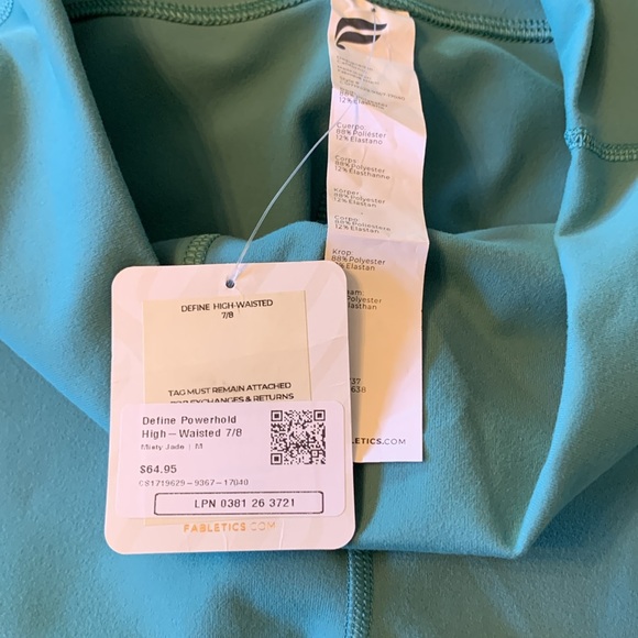 NWT Fabletics power hold 7/8 Brand new - Picture 7 of 7